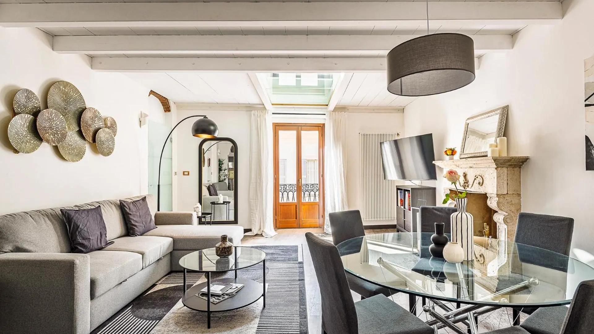 Brand New 2 Bedrooms Apartment In Brera Milan